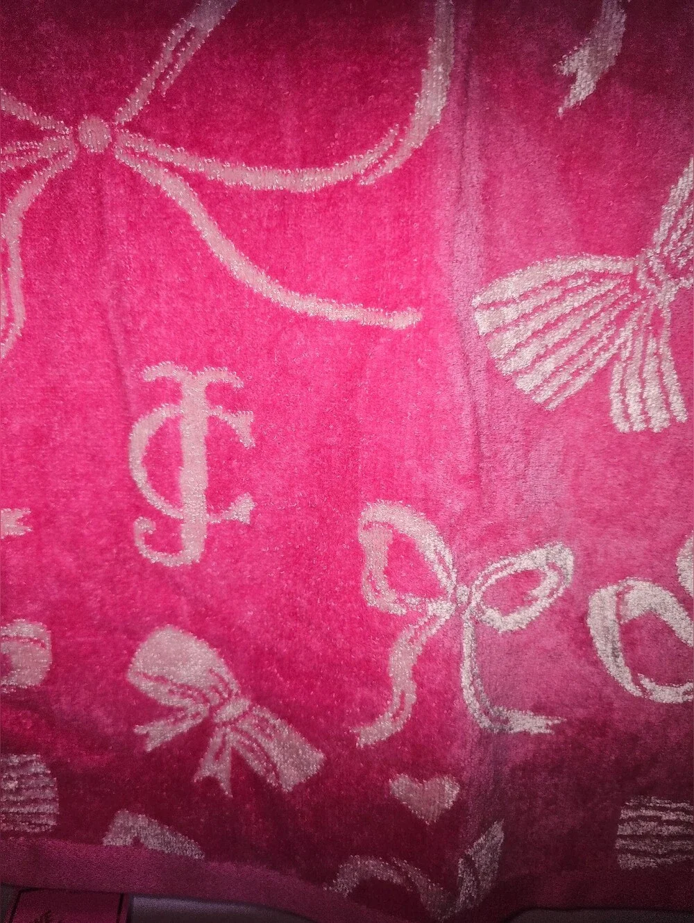 NWT! Juicy Couture 4 Piece Vibrant Pink Bath & Hand Towel Set! JC BOWS & LIPS